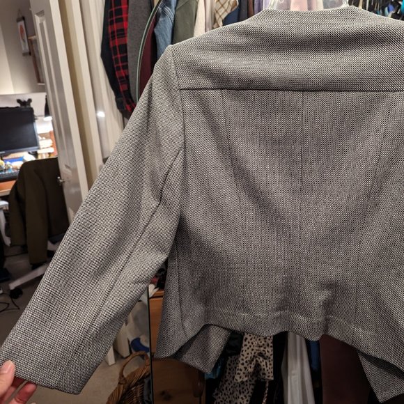 Express women's suit jacket - Picture 3 of 4